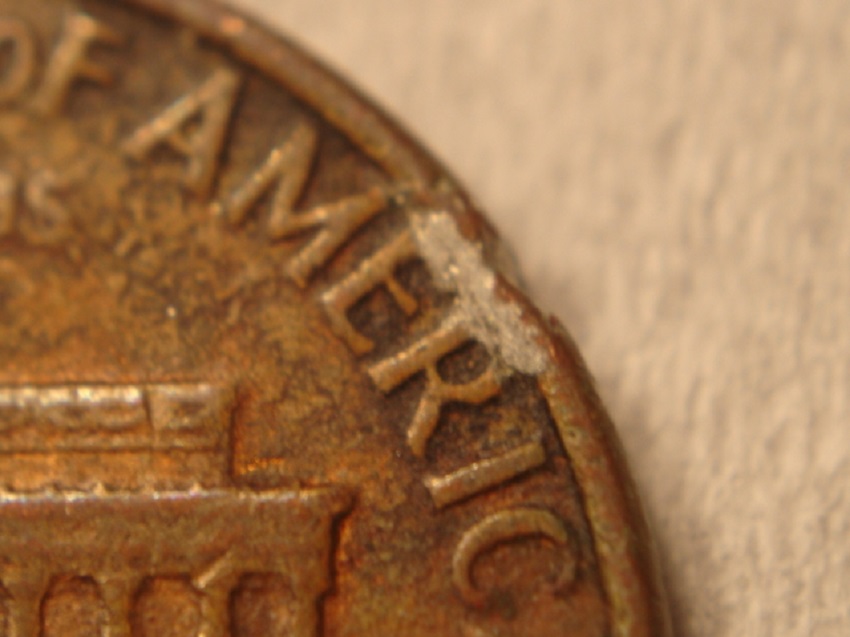Copper-Lincoln-Memorial-Cent--Capped-Die-Error---Missing-Copper-Obv?
